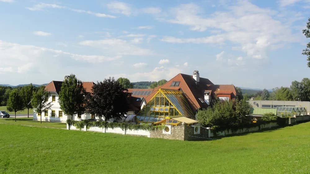 4-Zimmer-Gewerbeimmobilie kaufen in Amstetten – 605,33 m², € 1.900.000 – Bild 4 von 38