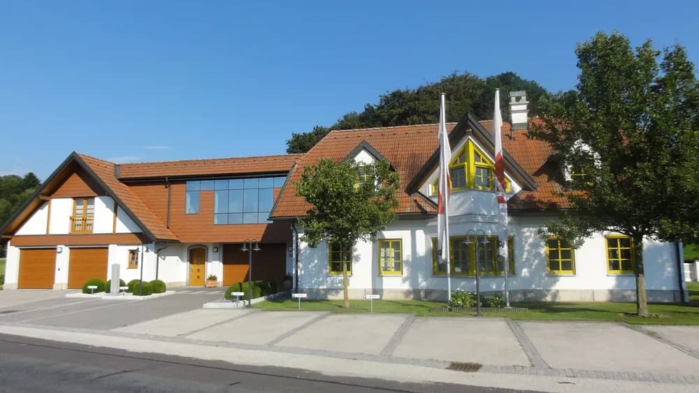 4-Zimmer-Gewerbeimmobilie kaufen in Amstetten – 605,33 m², € 1.900.000 – Bild 7 von 38