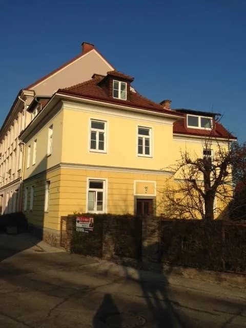 7-Zimmer-Wohnung mieten in Wolfsberg – 140 m², € 1.499