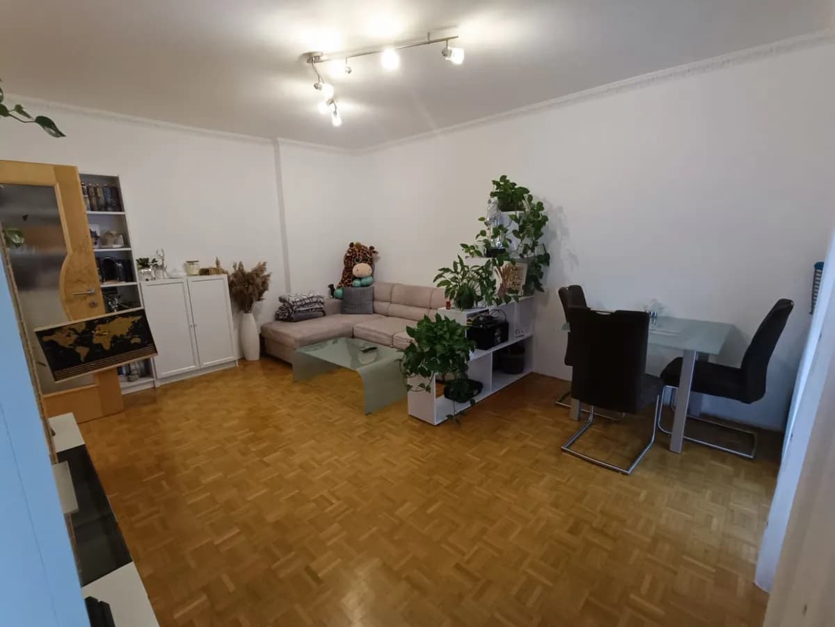 2-Zimmer-Wohnung mieten in Amstetten – 60 m², € 650 – Bild 2 von 13
