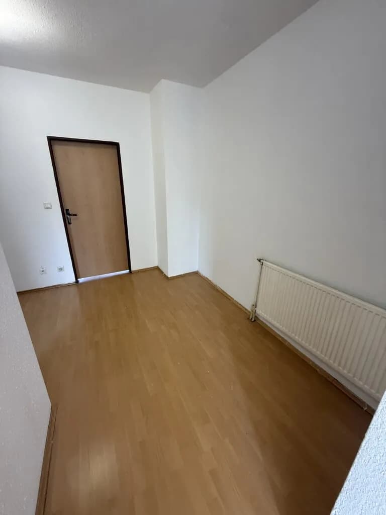 2-Zimmer-Wohnung mieten in Baden – 61 m², € 759 – Bild 8 von 15