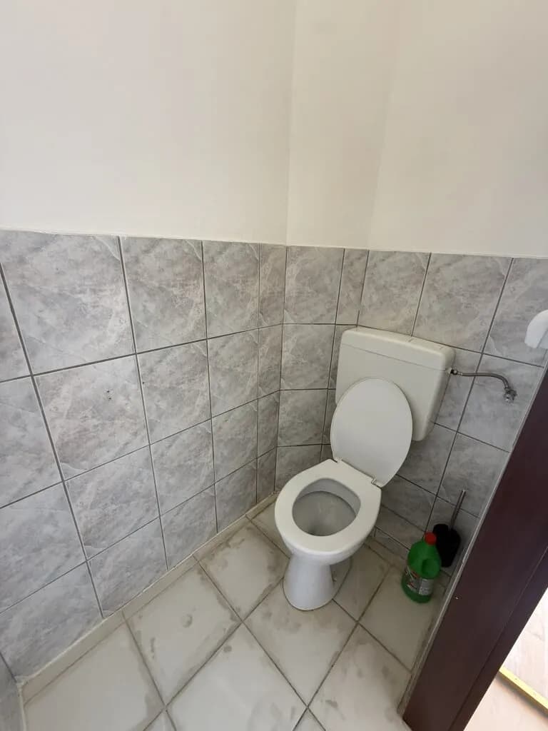 2-Zimmer-Wohnung mieten in Baden – 61 m², € 759 – Bild 15 von 15