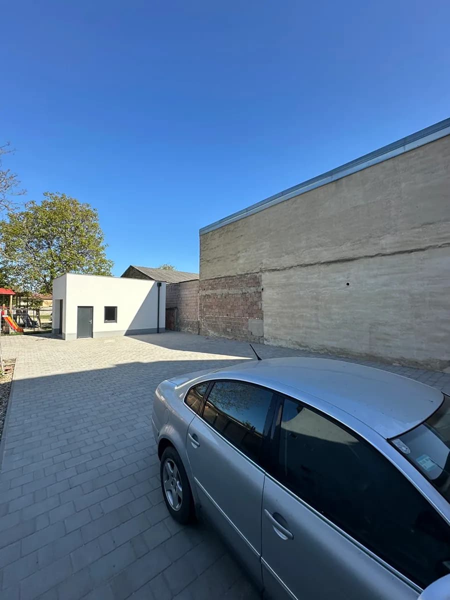 Immobilie mieten in Bruck an der Leitha – 250 m², € 800 – Bild 3 von 9