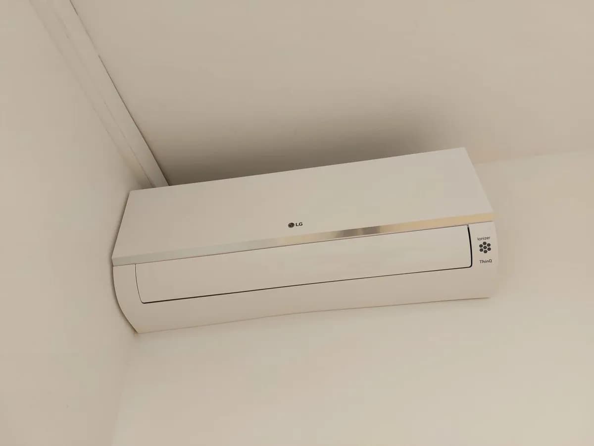 2-Zimmer-Gewerbeimmobilie mieten in Linz – 48 m², € 634 – Bild 8 von 17