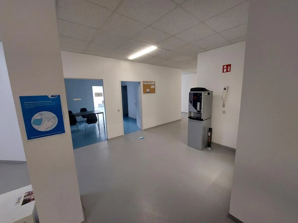 2-Zimmer-Gewerbeimmobilie mieten in Linz – 48 m², € 634 – Bild 11 von 17