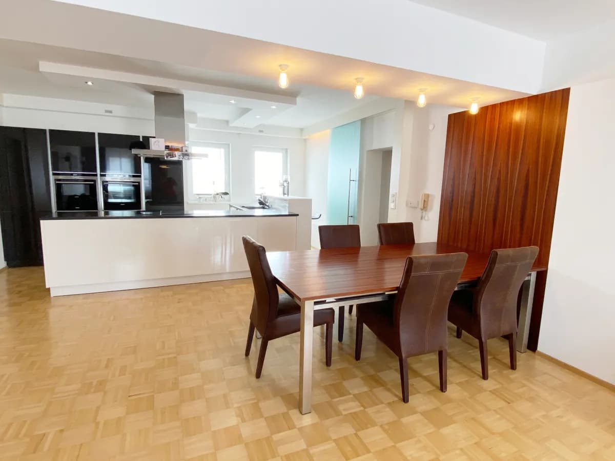 2-Zimmer-Wohnung kaufen in Wels – 80 m², € 229.000 – Bild 2 von 9