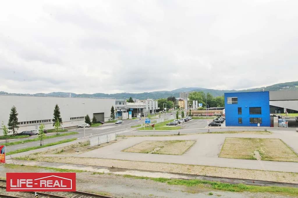 1-Zimmer-Gewerbeimmobilie mieten in Linz – 284 m², € 4.570 – Bild 12 von 25