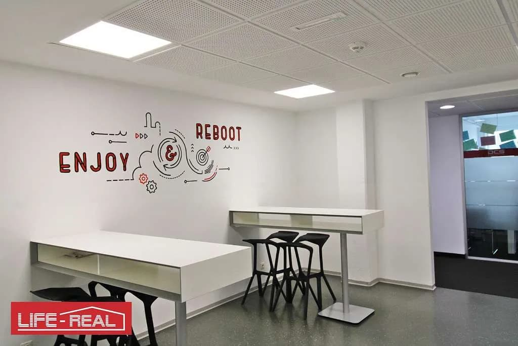 1-Zimmer-Gewerbeimmobilie mieten in Linz – 117 m², € 1.903 – Bild 5 von 21