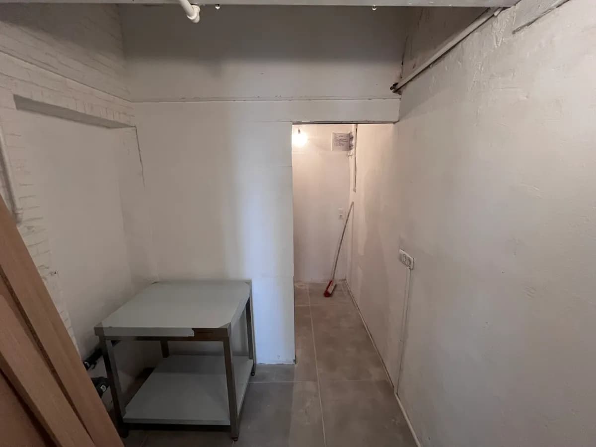2-Zimmer-Gewerbeimmobilie mieten in Wien – 34 m², € 1.560 – Bild 12 von 15