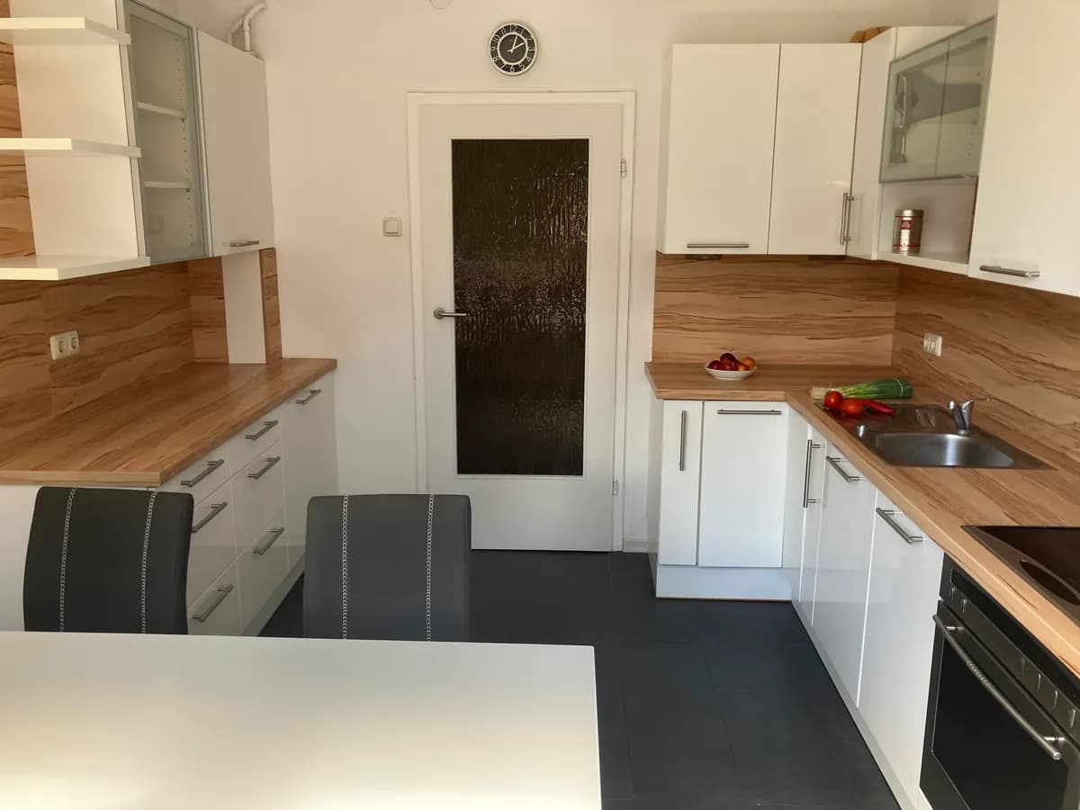 2-Zimmer-Wohnung kaufen in Graz – 72 m², € 188.000 – Bild 2 von 13
