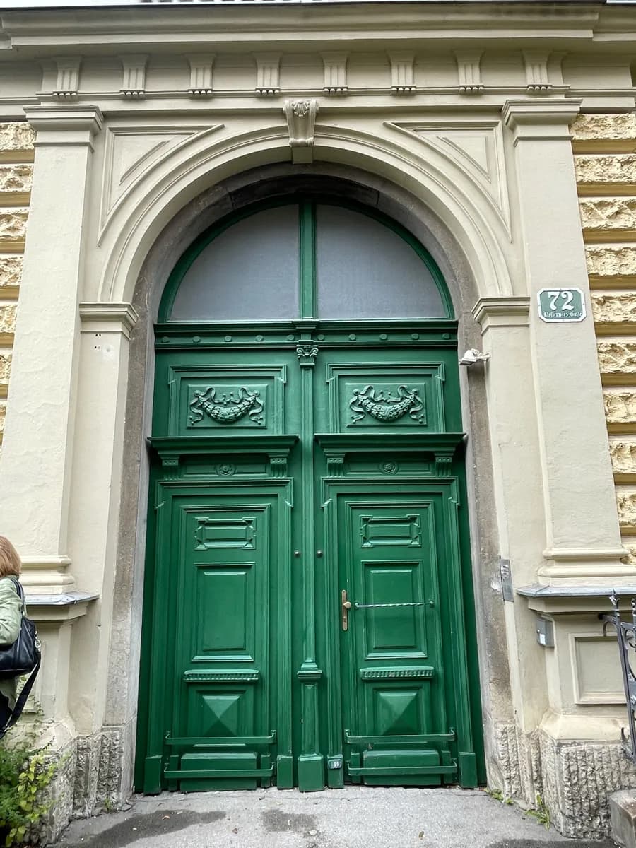 1-Zimmer-Wohnung mieten in Graz – 56 m², € 748 – Bild 1 von 9