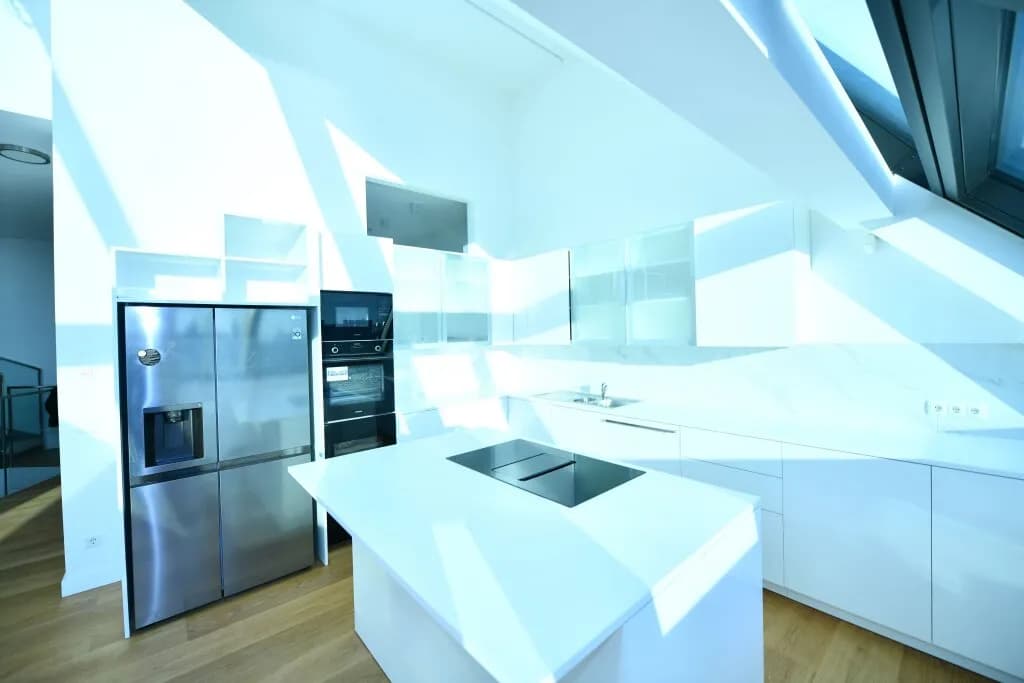 4-Zimmer-Wohnung mieten in Wien – 330 m², € 16.540 – Bild 7 von 8