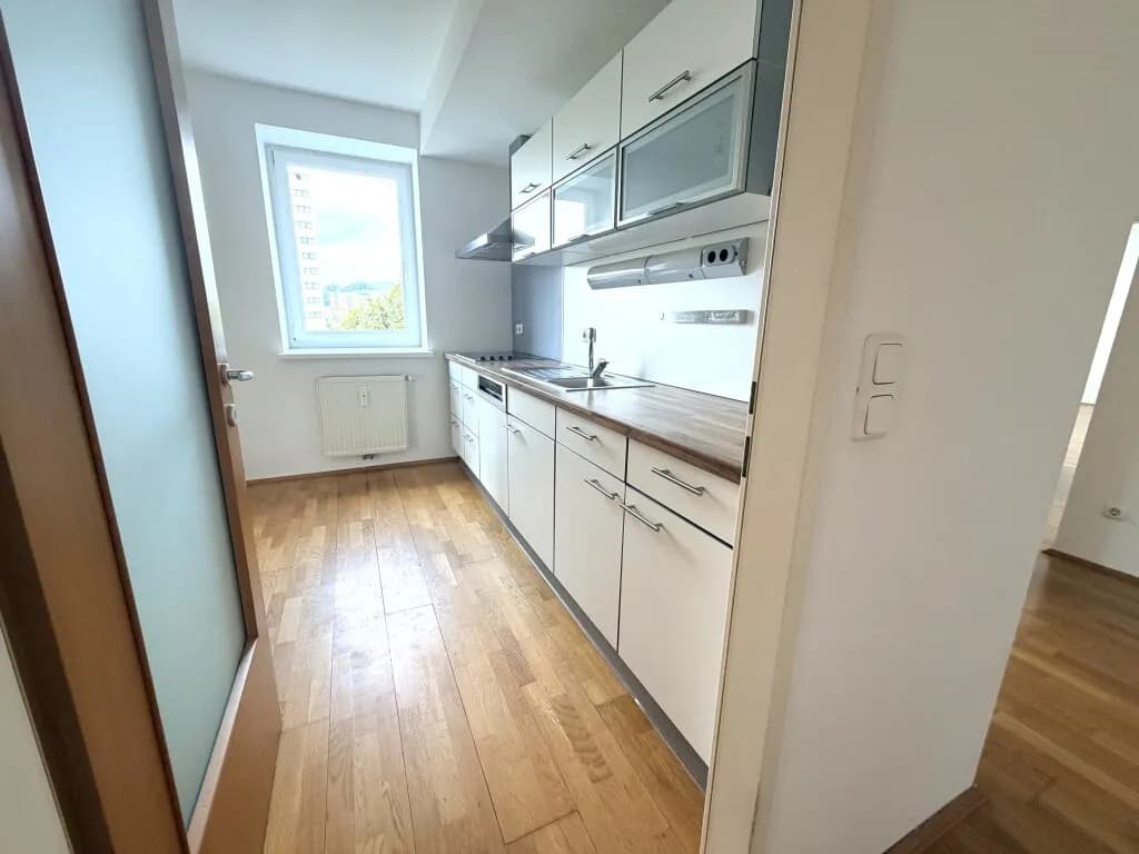2-Zimmer-Wohnung mieten in Linz – 70,03 m², € 860 – Bild 3 von 13