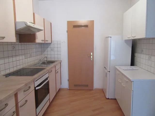 2-Zimmer-Wohnung mieten in Sankt Pölten – 67,89 m², € 750 – Bild 4 von 12