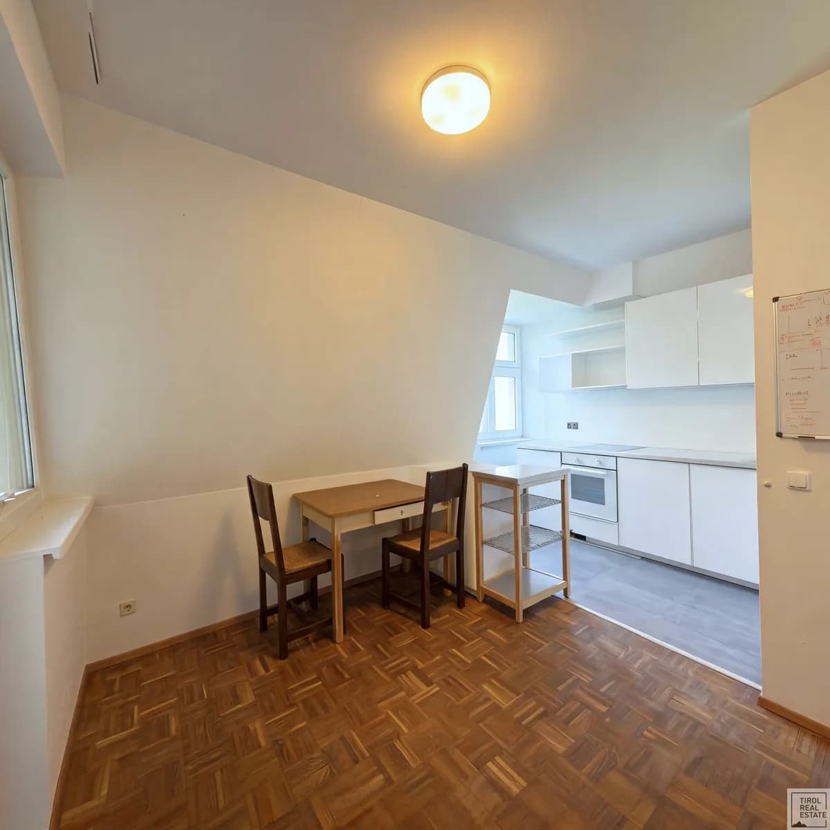 2-Zimmer-Wohnung kaufen in Innsbruck – 39,65 m², € 325.000 – Bild 8 von 16