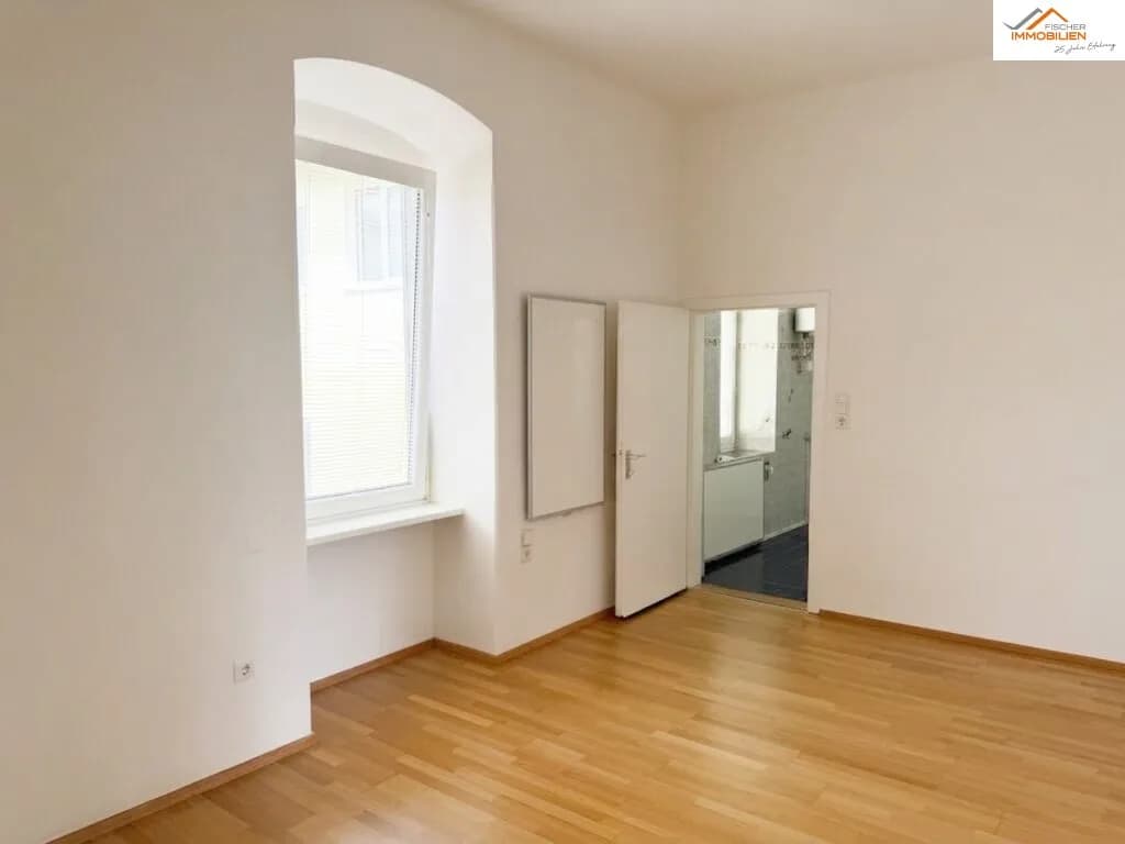 3-Zimmer-Wohnung mieten in Neunkirchen – 82,65 m², € 580 – Bild 6 von 9