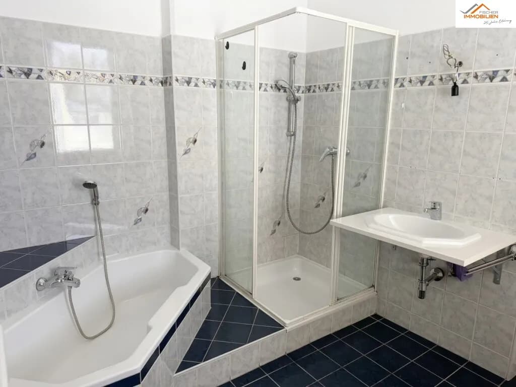 3-Zimmer-Wohnung mieten in Neunkirchen – 82,65 m², € 580 – Bild 7 von 9