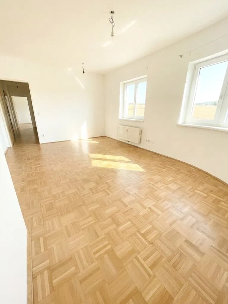 2-Zimmer-Wohnung mieten in Linz – 51 m², € 795 – Bild 2 von 9