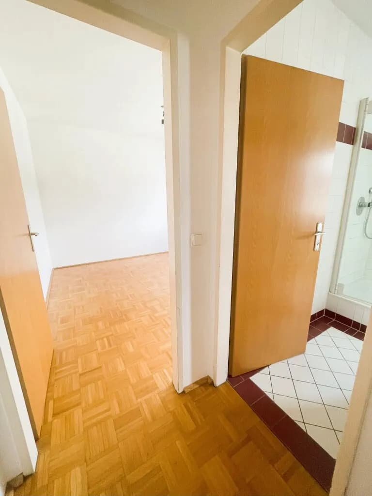 2-Zimmer-Wohnung mieten in Linz – 51 m², € 795 – Bild 6 von 9