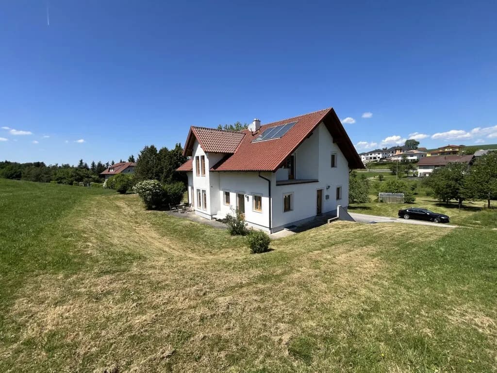 Haus kaufen in Eferding – 240 m², € 579.000 – Bild 2 von 37