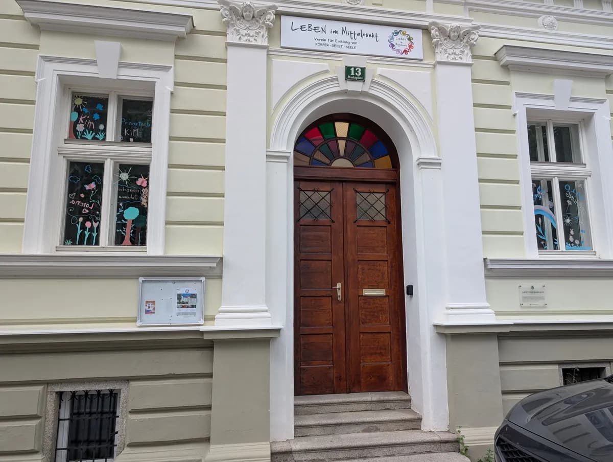 Gewerbeimmobilie mieten in Kirchdorf an der Krems – 380 m², € 3.060 – Bild 1 von 15