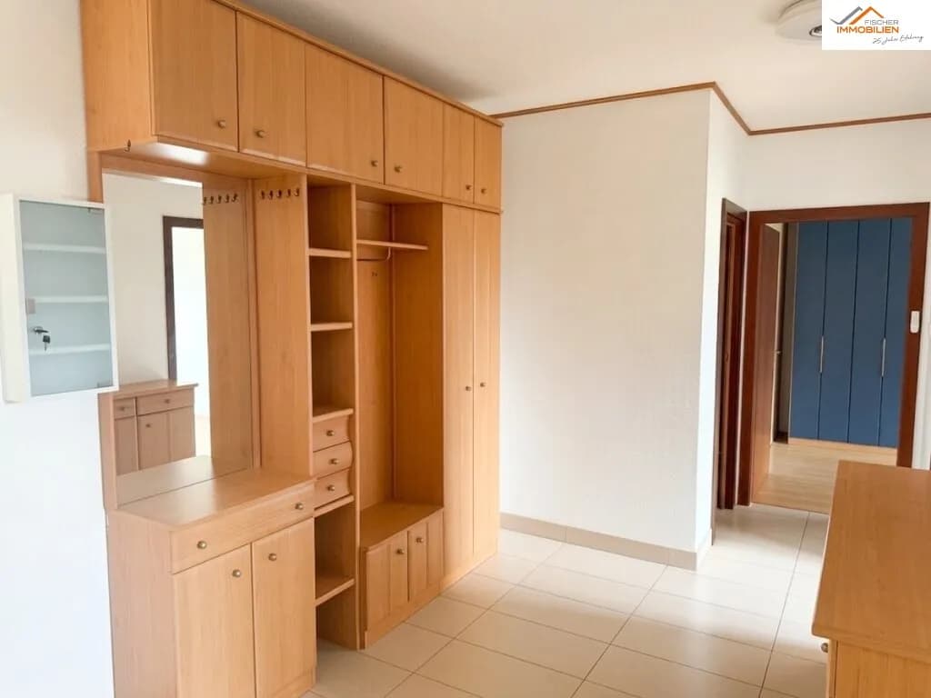 4-Zimmer-Wohnung mieten in Neunkirchen – 82 m², € 650 – Bild 3 von 15