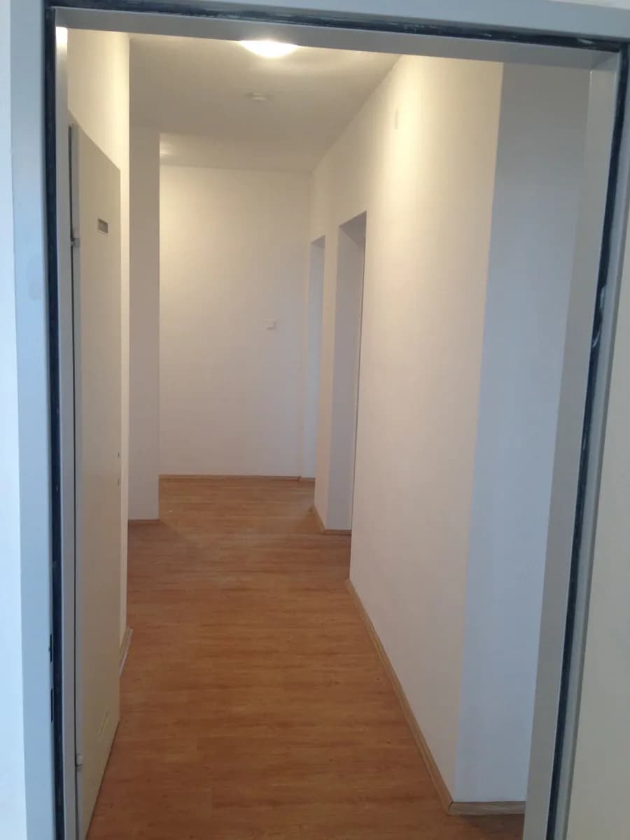 4-Zimmer-Wohnung mieten in Klagenfurt – 101 m², € 1.194 – Bild 8 von 16