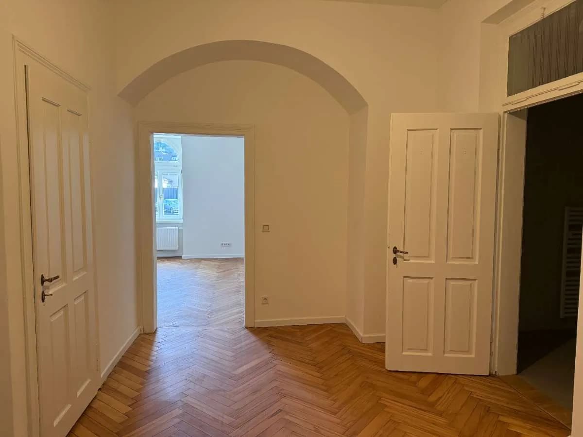3-Zimmer-Wohnung kaufen in Innsbruck – 106 m², € 540.000 – Bild 2 von 10