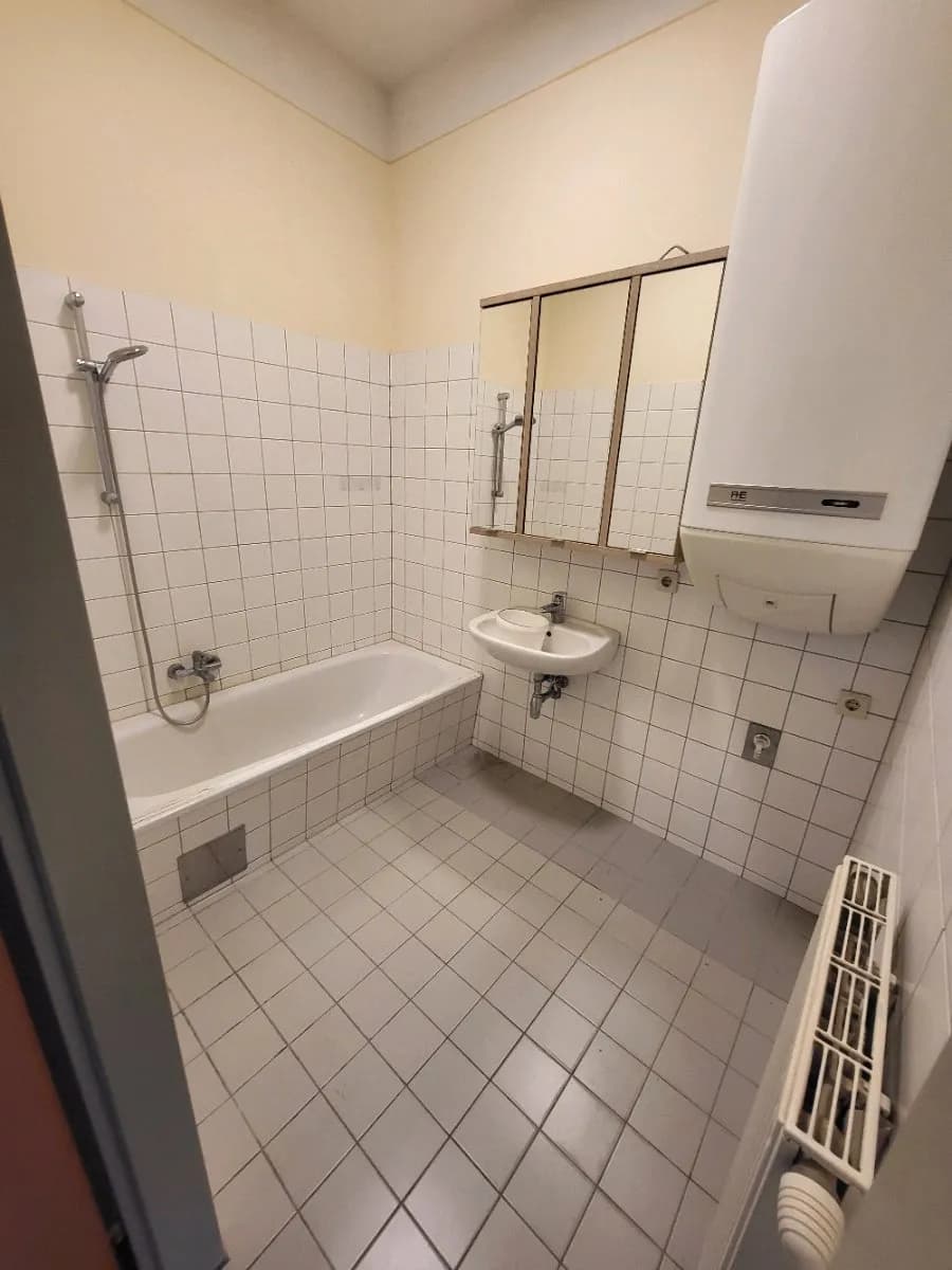 4-Zimmer-Wohnung mieten in Mistelbach – 91 m², € 800 – Bild 7 von 13