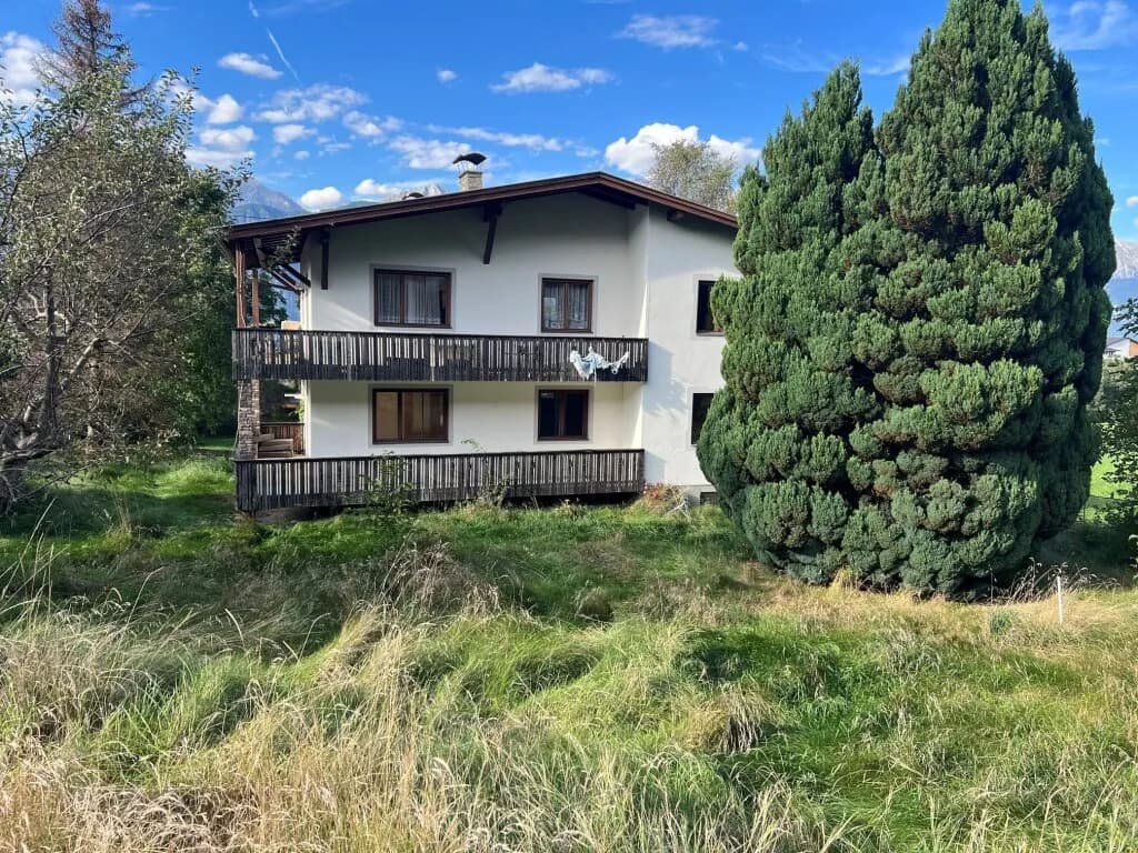 Grundstück kaufen in Innsbruck-Land – 1 296 m², € 1.450.000 – Bild 2 von 9