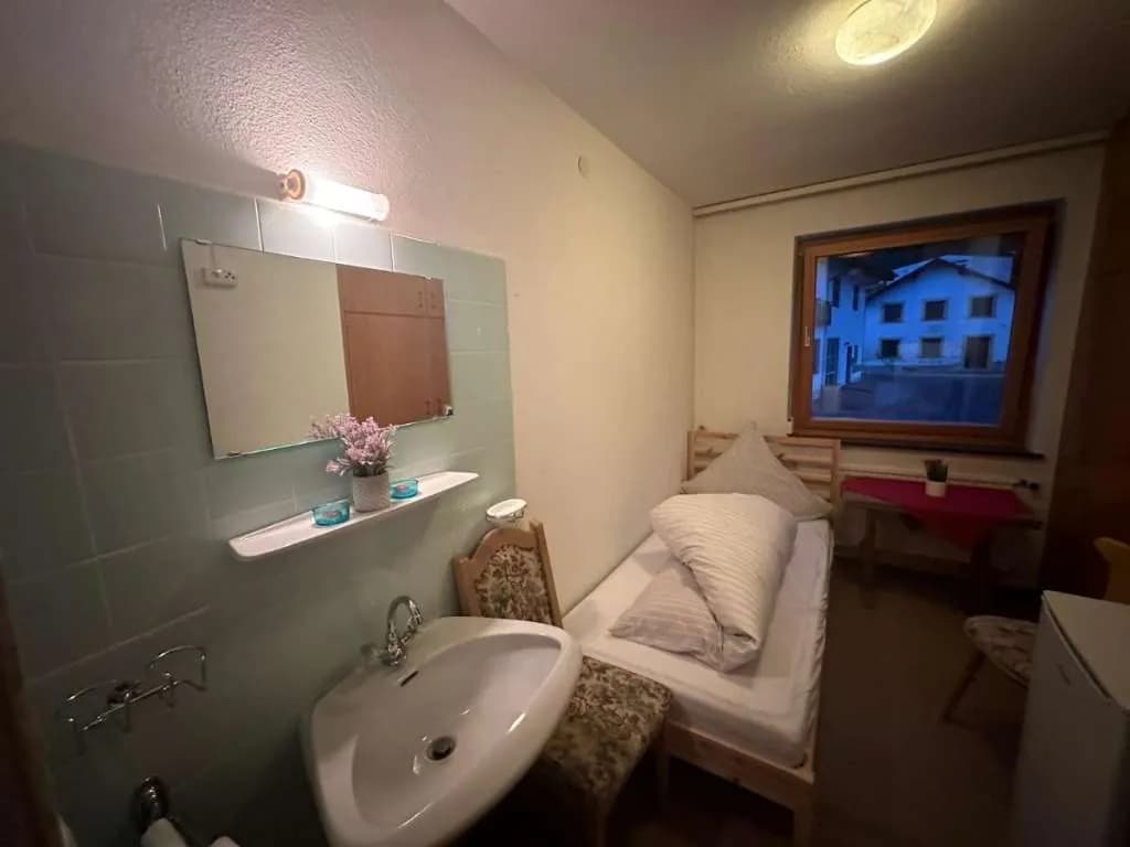 8-Zimmer-Wohnung mieten in Imst – 20 m², € 500 – Bild 9 von 13