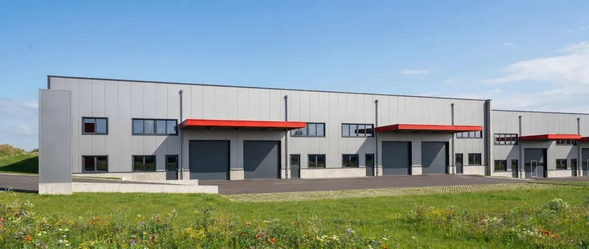 Gewerbeimmobilie mieten in Melk – 200 m², € 7 – Bild 2 von 3