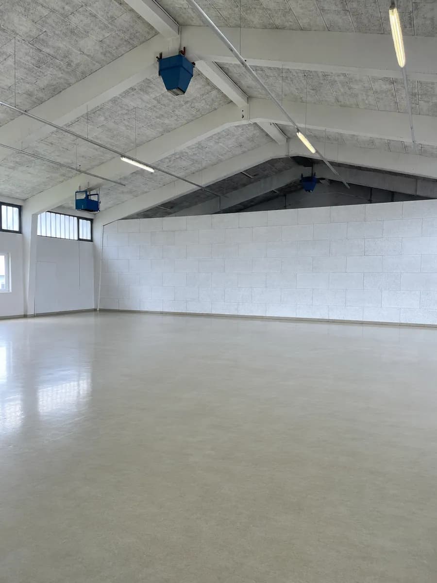 Gewerbeimmobilie mieten in Villach – 306 m², € 2.800 – Bild 2 von 2