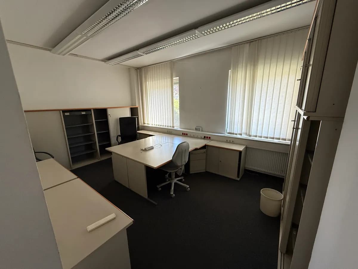 Gewerbeimmobilie mieten in Wien – 2 900 m², € 9 – Bild 3 von 28