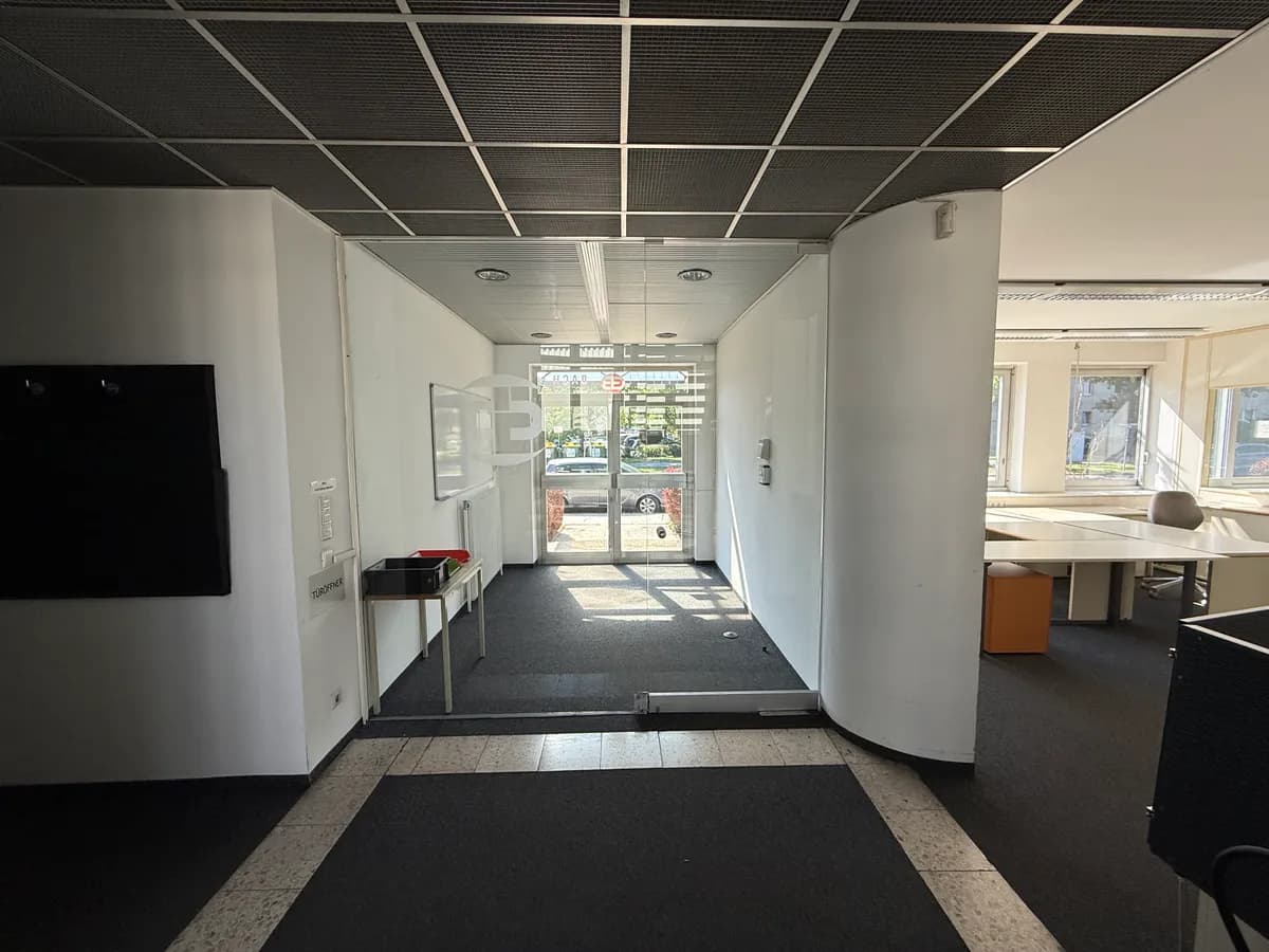 Gewerbeimmobilie mieten in Wien – 2 900 m², € 9 – Bild 7 von 28