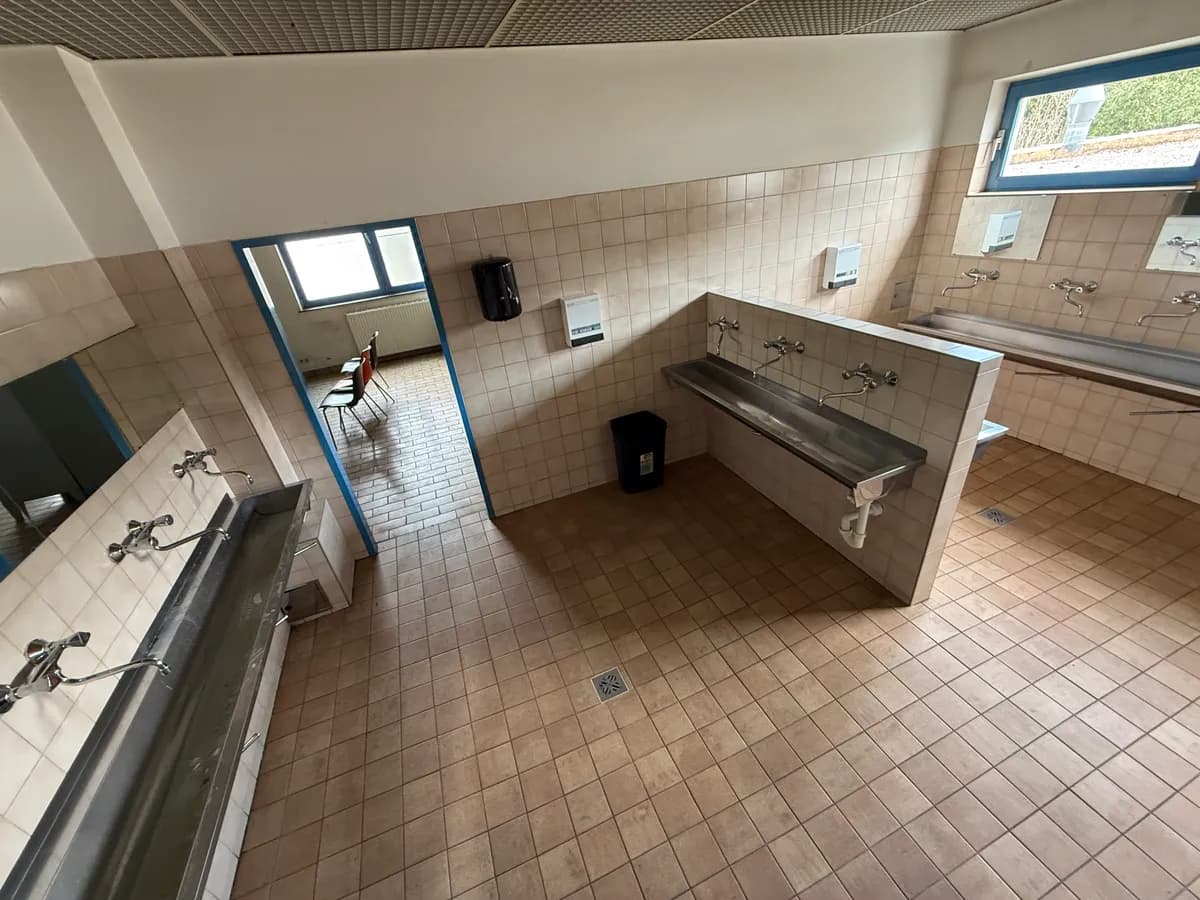 Gewerbeimmobilie mieten in Wien – 2 900 m², € 9 – Bild 16 von 28