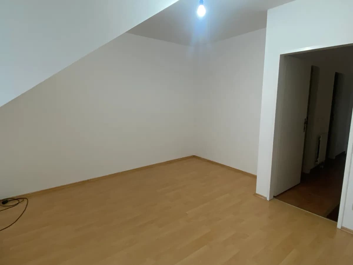 3-Zimmer-Wohnung kaufen in Wiener Neustadt – 77,3 m², € 228.000 – Bild 12 von 18