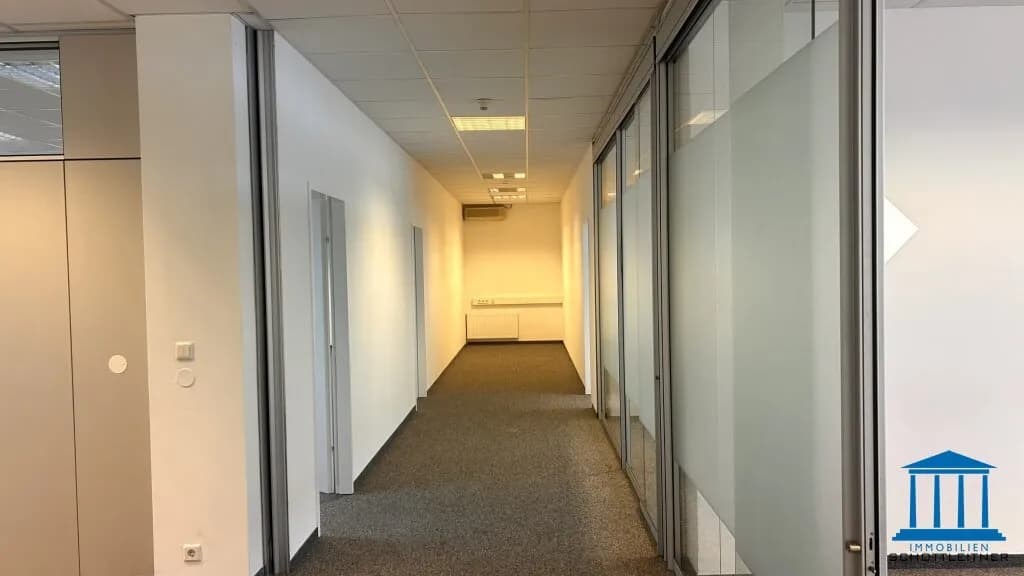 Gewerbeimmobilie mieten in Wiener Neustadt – 311 m², € 3.616 – Bild 16 von 30