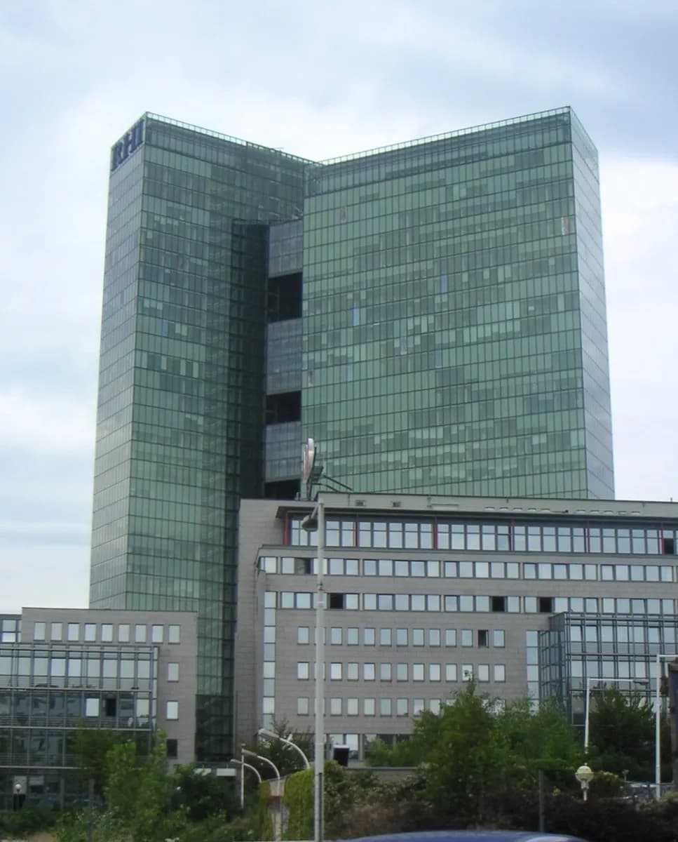 Gewerbeimmobilie mieten in Baden – 100 m², € 13 – Bild 4 von 10