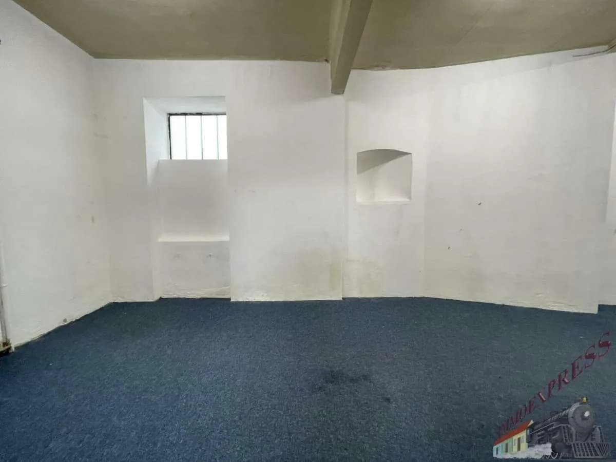 Gewerbeimmobilie mieten in Gänserndorf – 800 m², € 7.334 – Bild 10 von 13