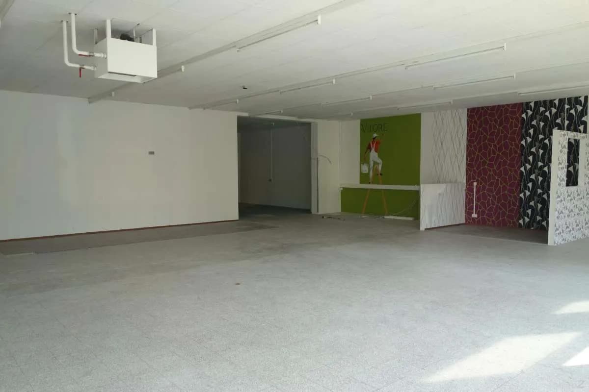 6-Zimmer-Gewerbeimmobilie mieten in Gänserndorf – 431 m², € 2.890 – Bild 9 von 14