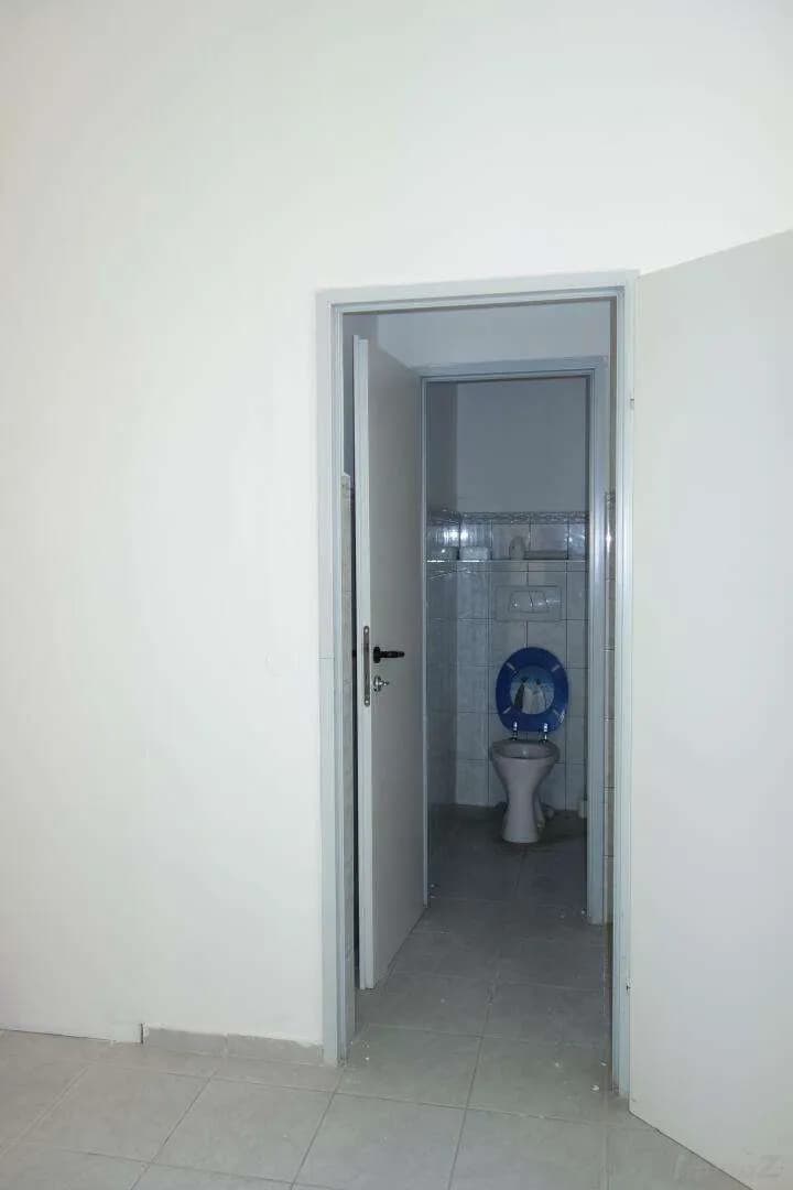 6-Zimmer-Gewerbeimmobilie mieten in Gänserndorf – 431 m², € 2.890 – Bild 13 von 14