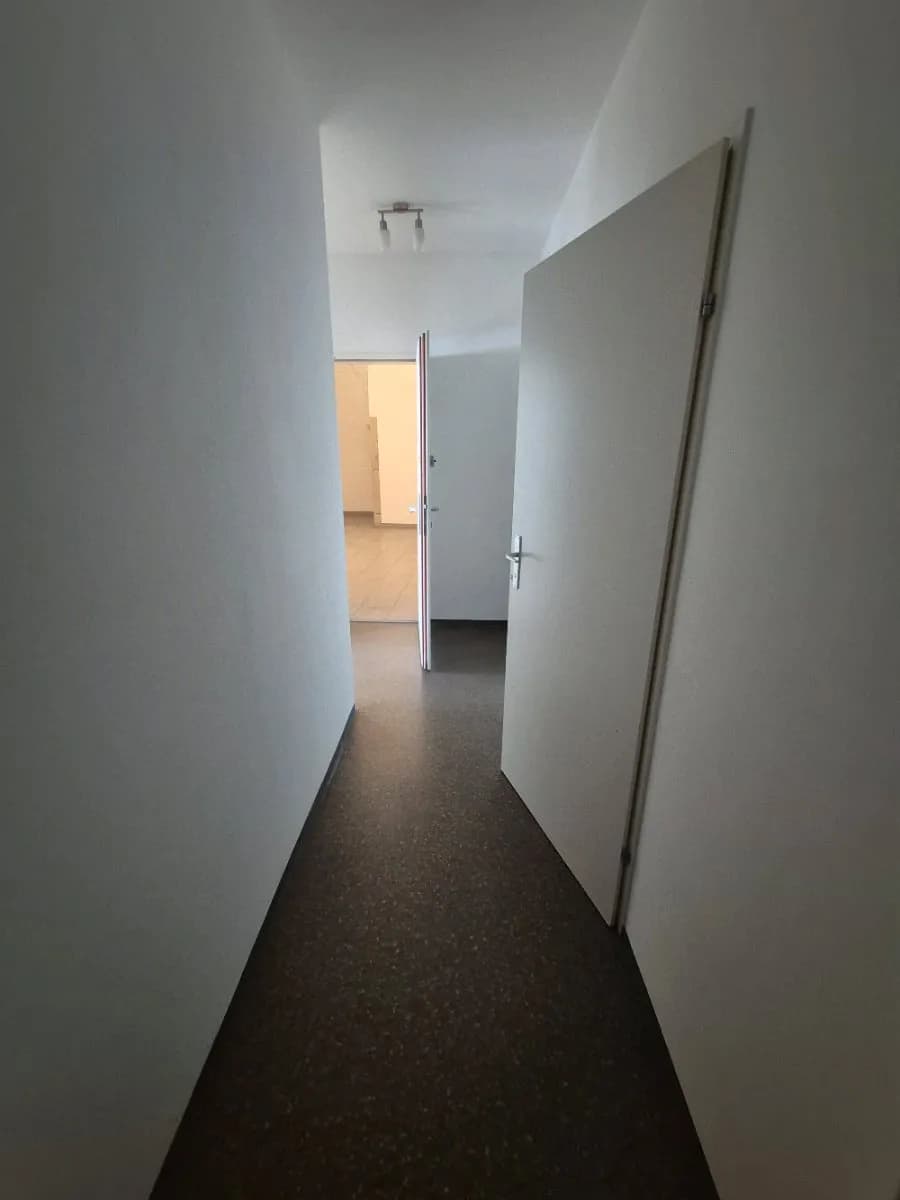 2-Zimmer-Wohnung mieten in Eferding – 50 m², € 590 – Bild 4 von 7
