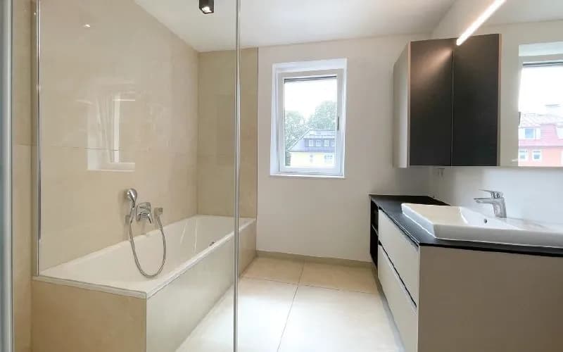4-Zimmer-Wohnung mieten in Salzburg Stadt – 104 m², € 2.600 – Bild 7 von 8