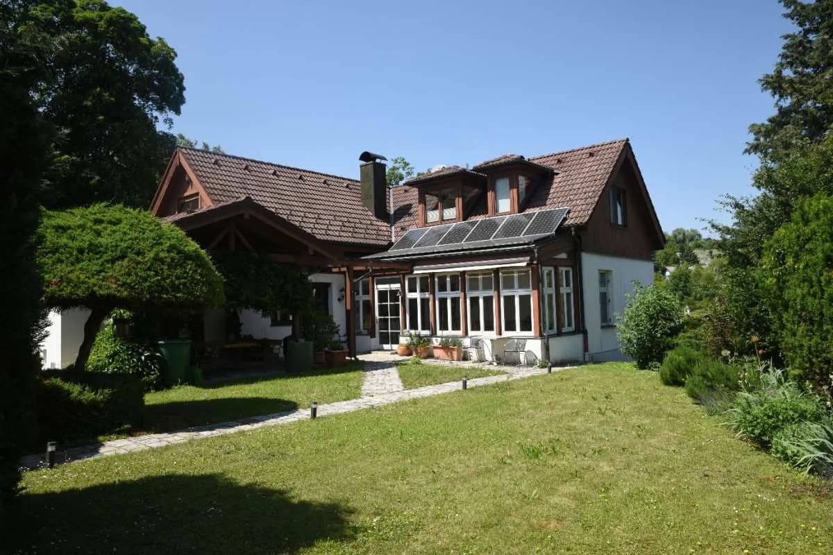 6-Zimmer-Haus kaufen in Korneuburg – 315 m², € 670.000