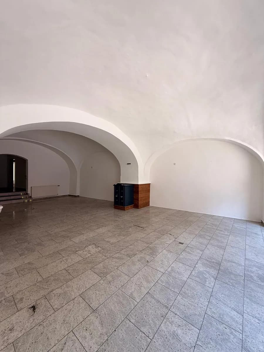 2-Zimmer-Immobilie mieten in Bruck-Mürzzuschlag – 120 m², € 998 – Bild 3 von 9