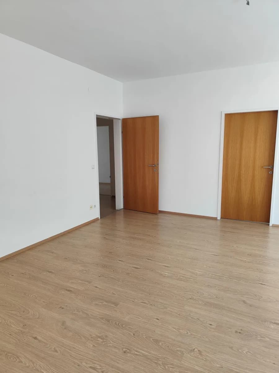 3-Zimmer-Wohnung mieten in Linz – 85 m², € 996 – Bild 3 von 10