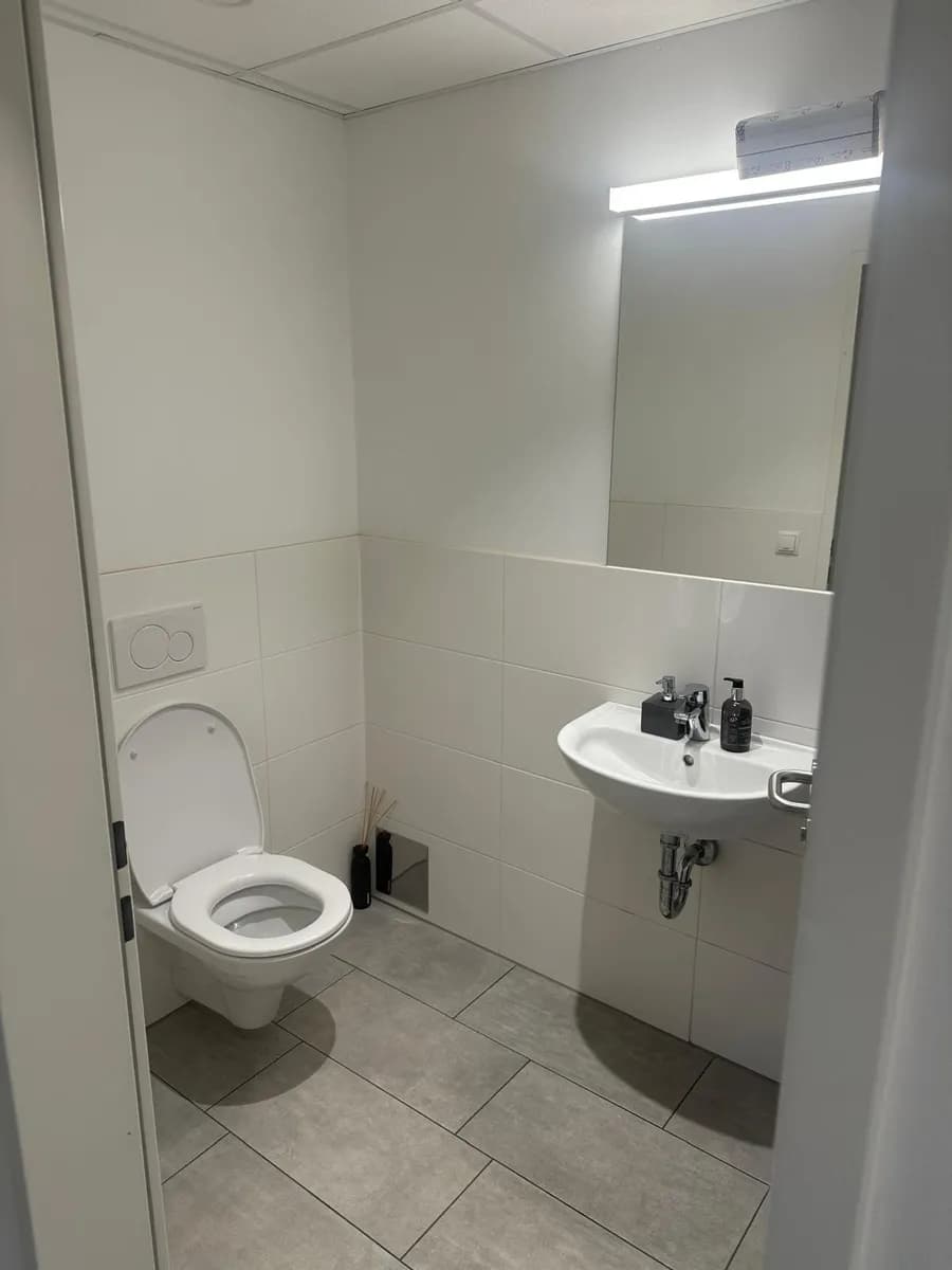 3-Zimmer-Gewerbeimmobilie mieten in Graz-Umgebung – 20 m², € 18 – Bild 13 von 18