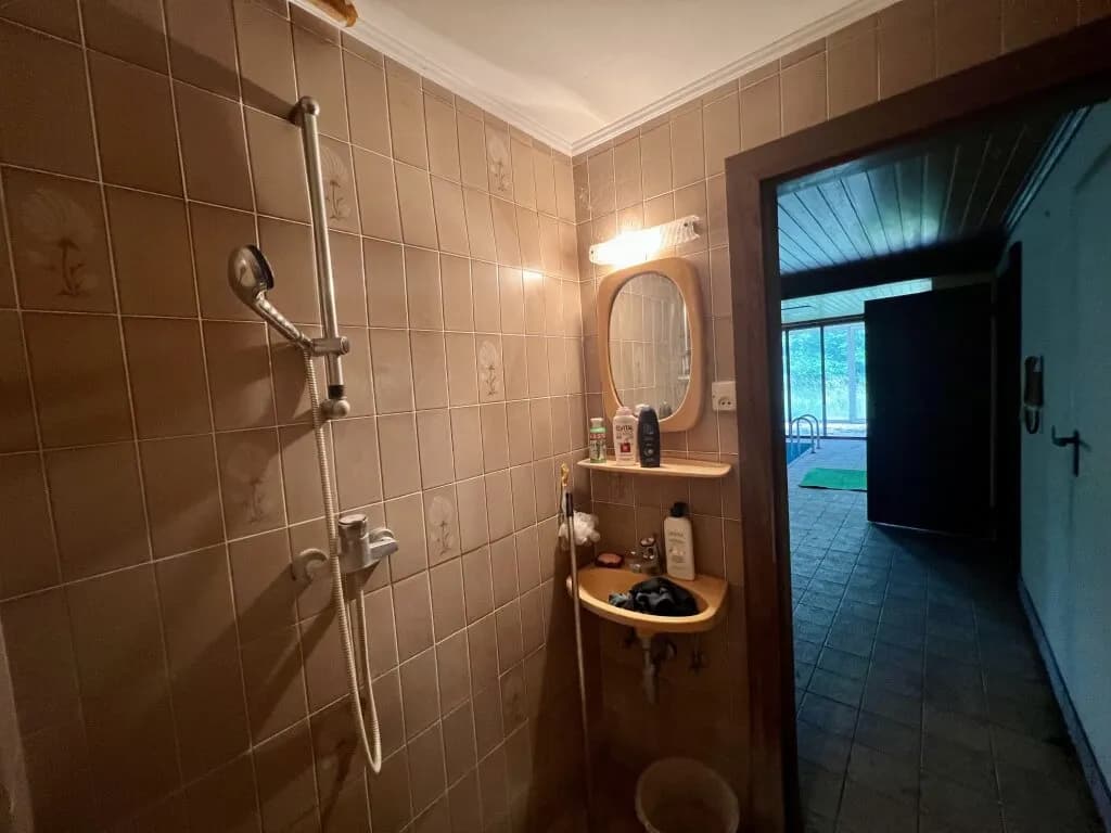 5-Zimmer-Haus kaufen in Tulln – 235 m², € 420.000 – Bild 3 von 46