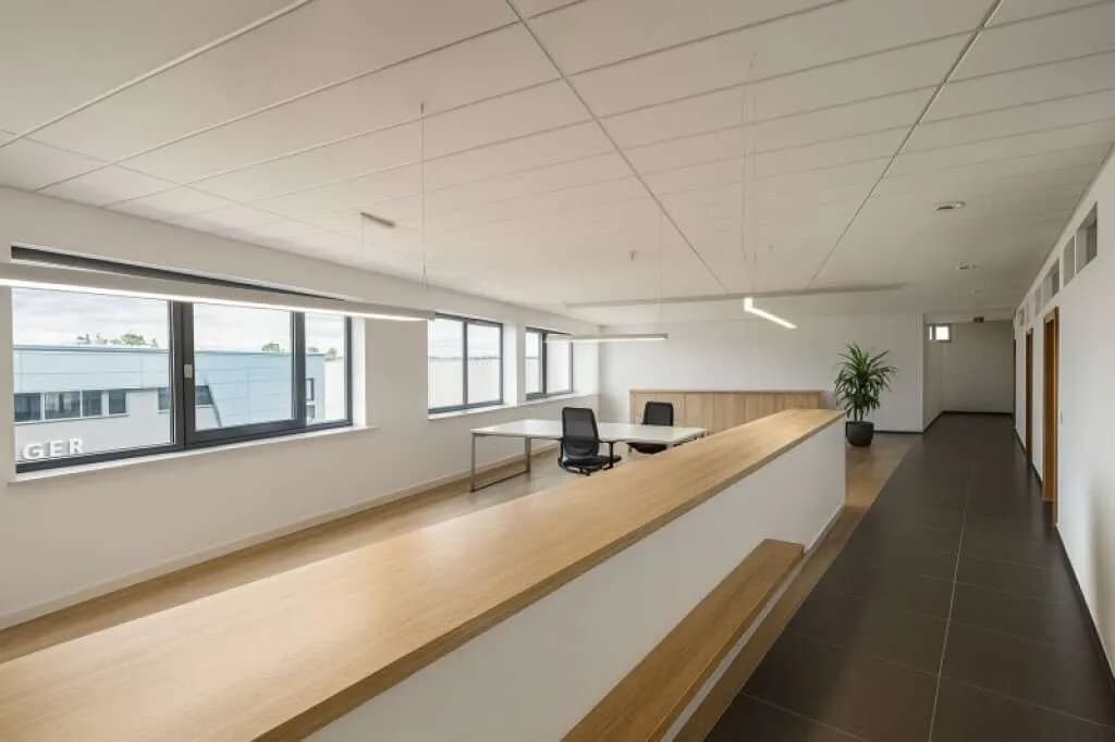 7-Zimmer-Gewerbeimmobilie mieten in Mödling – 463 m², € 5.093 – Bild 5 von 12